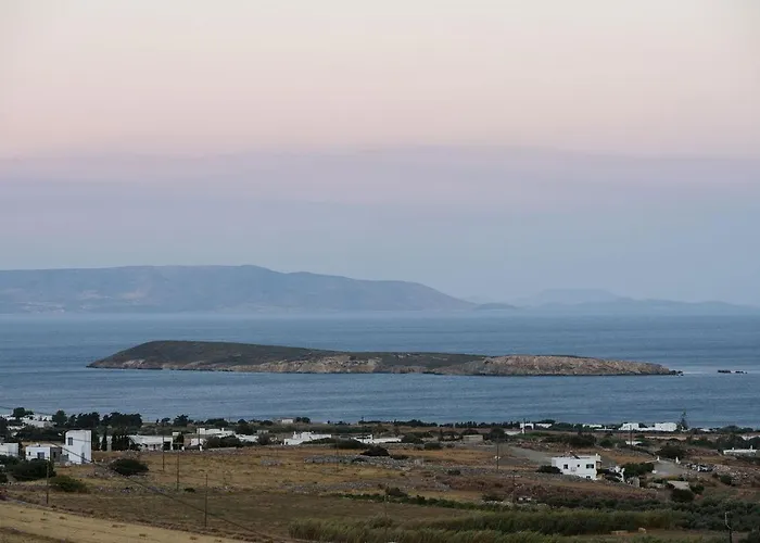 Βίλα Complex White And Rocks