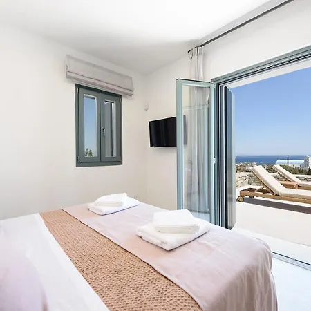 Βίλα Complex White And Rocks