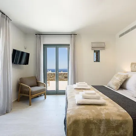 Complex White And Rocks *