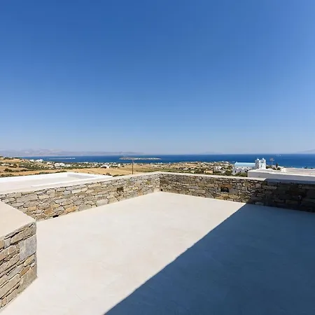 Villa Complex White And Rocks *