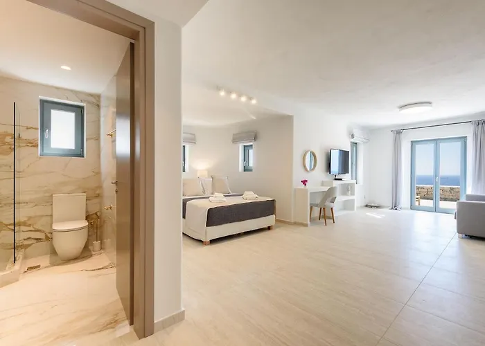 Complex White And Rocks Parikia (Paros)